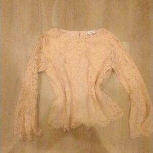 Pretty  peach all lace‎ top